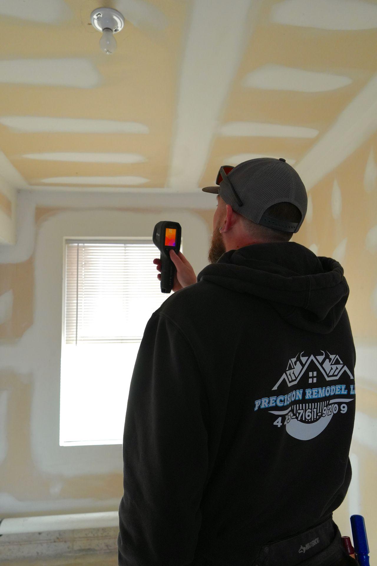 Home inspector thermal imaging camera