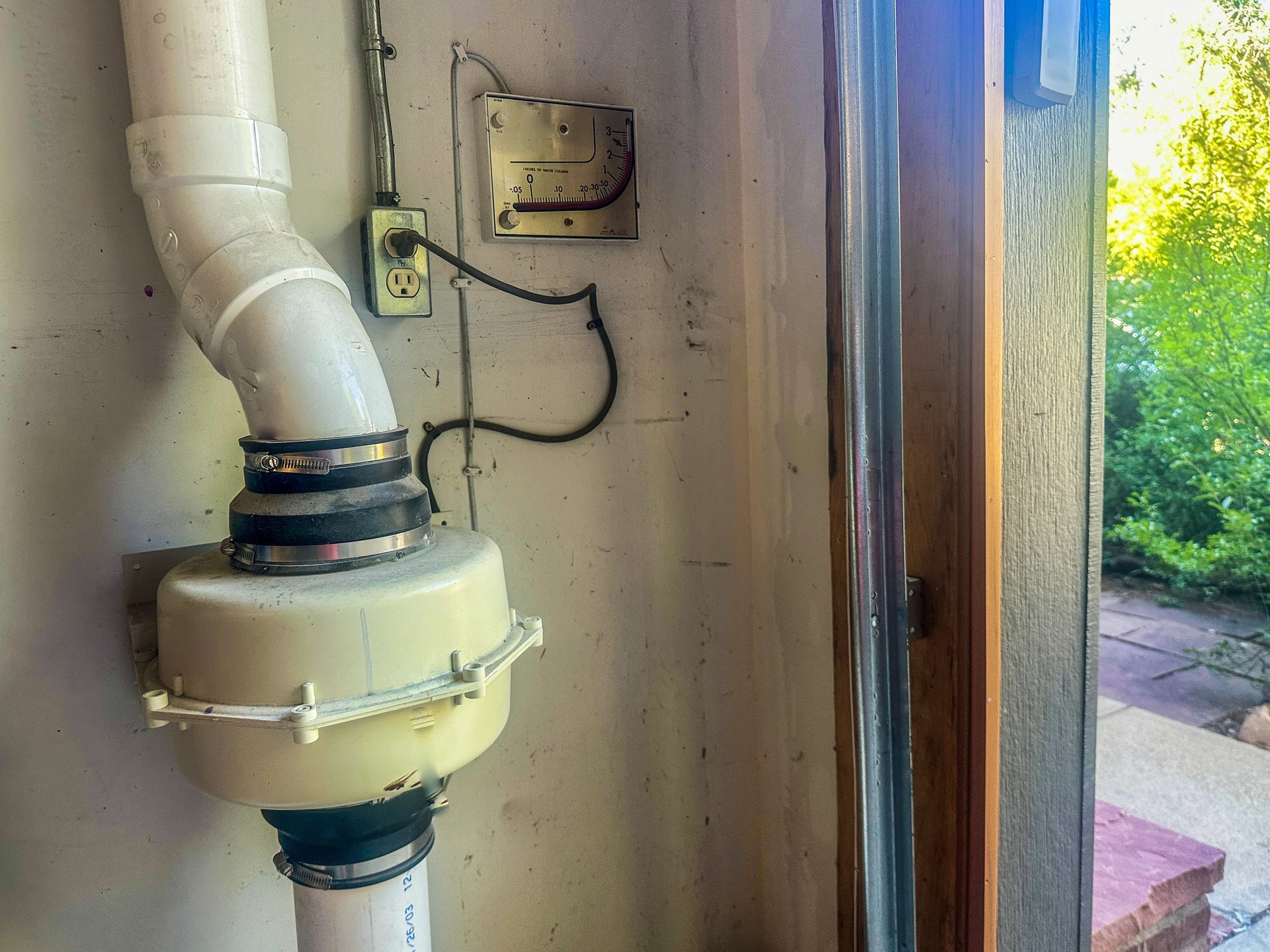 Radon mitigation system